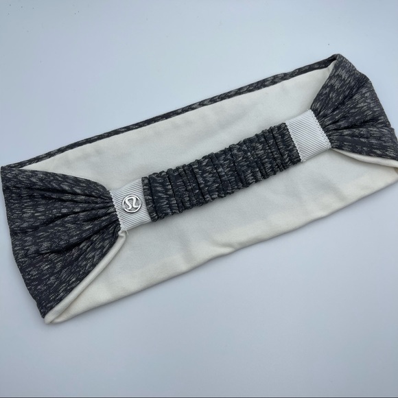 Like New Lululemon Reversible Bang Buster Headband - Picture 4 of 5